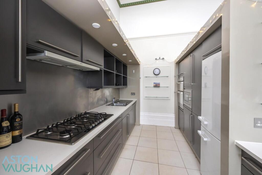 Additional image 10 of Eastern Terrace, Brighton