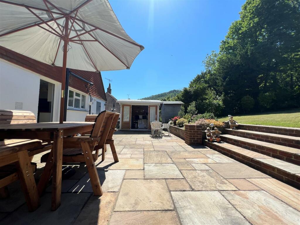 Additional image 20 of Melvill Lane, Eastbourne