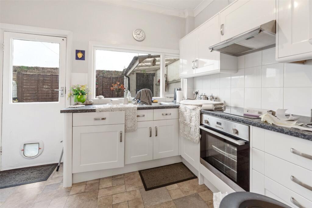 Additional image 9 of Warwick Gardens, Worthing, West Sussex, BN11