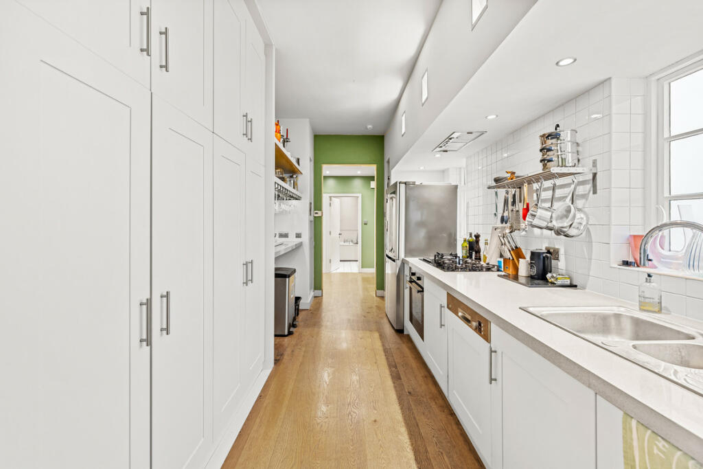 Additional image 13 of Brunswick Terrace, Hove, BN3