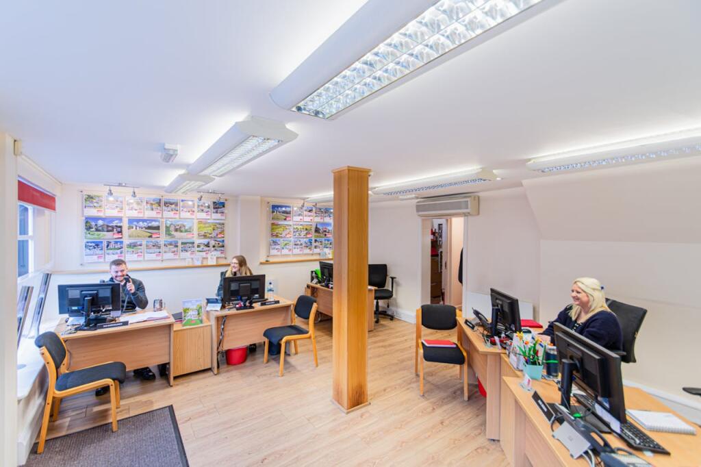 Additional image 2 of 10 West Street (incorporating 1B & 1C Mill Lane), Wareham, BH20 4JW