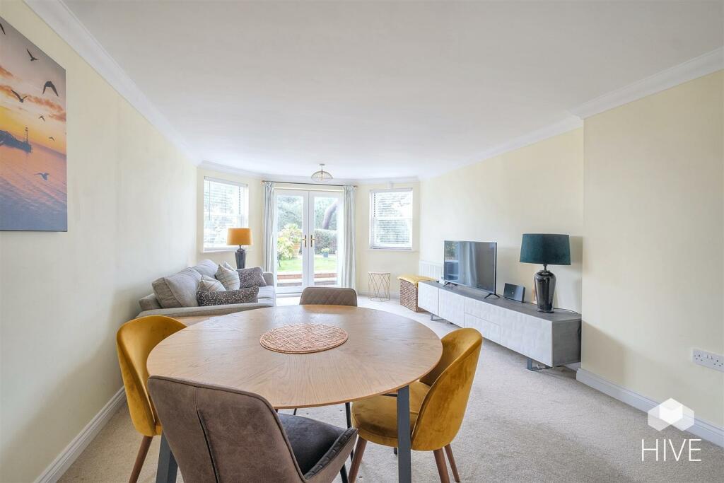 Additional image 7 of West Cliff Gardens, West Cliff, Bournemouth