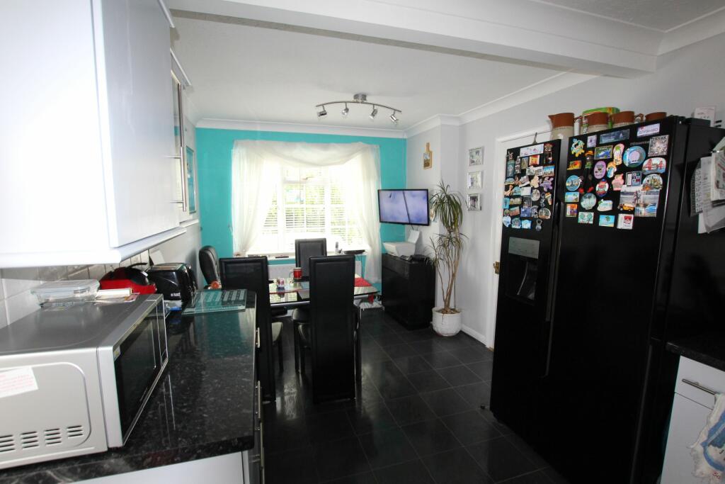 Additional image 7 of Greenacres Drive, Hailsham