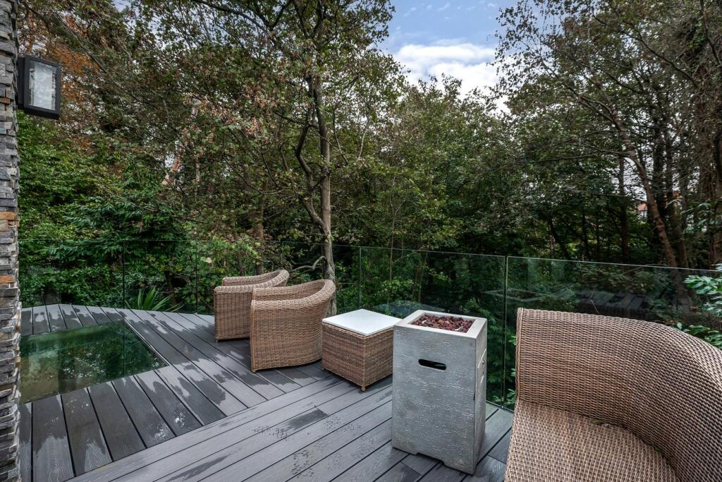 Additional image 13 of Alumhurst Road, Alum Chine, Westbourne, BH4