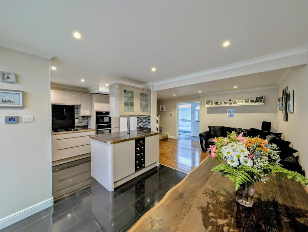 Additional image 2 of Willow Crescent, Worthing