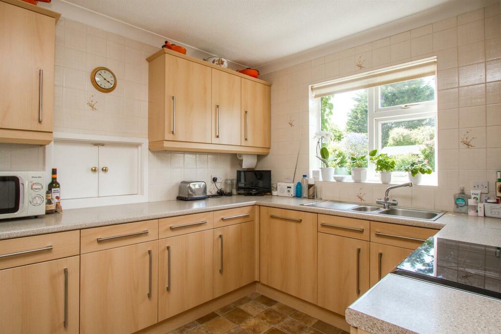 Additional image 4 of North Way, Seaford