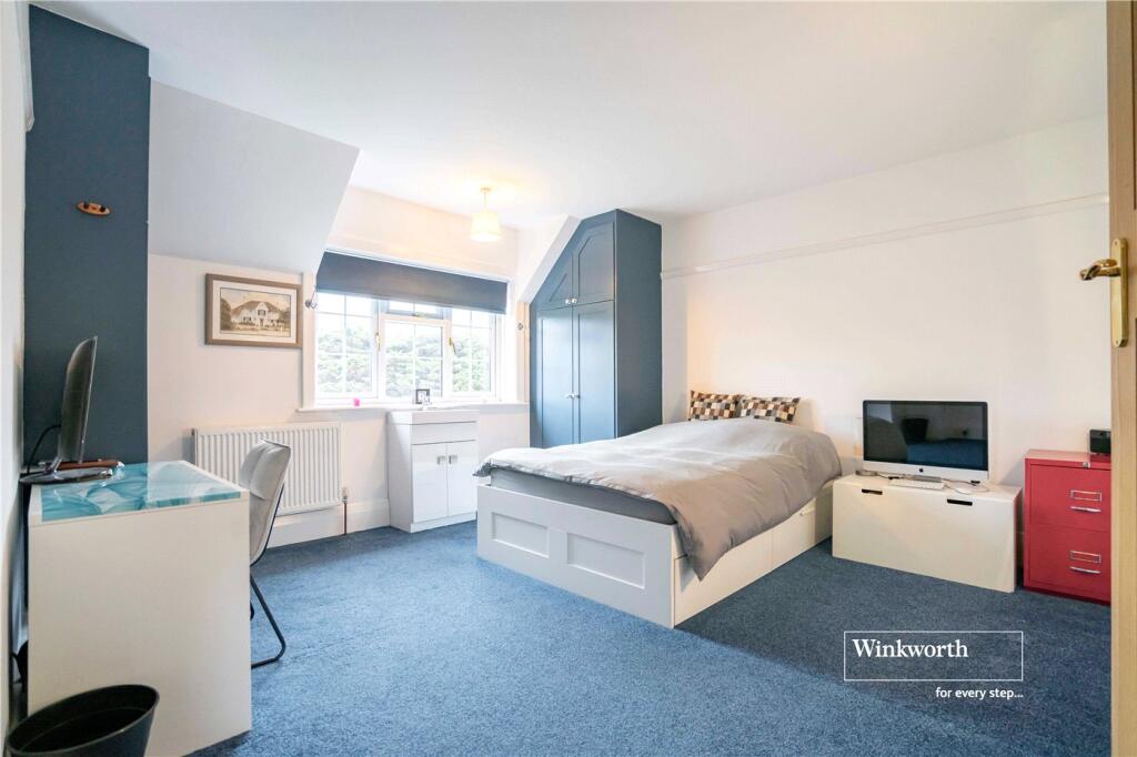 Additional image 13 of Montagu Road, Highcliffe, Christchurch, Dorset, BH23