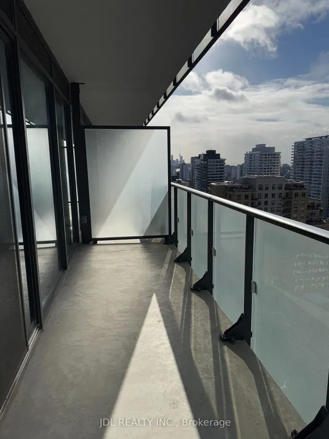 Additional image 20 of 185 Roehampton Ave Unit 1912