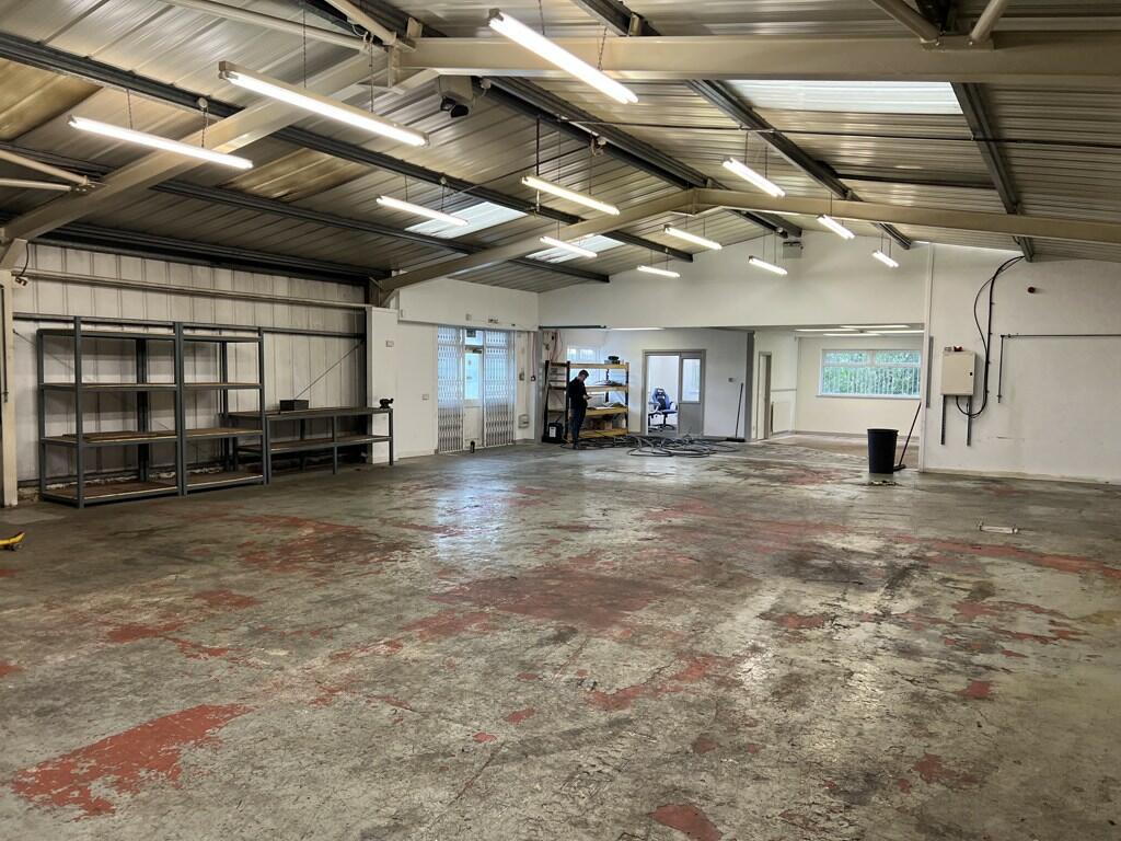 Additional image 5 of 23 Mount Street, Bradford, BD4 8TA