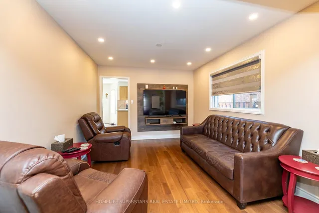 Additional image 11 of 39 Arborview Cres