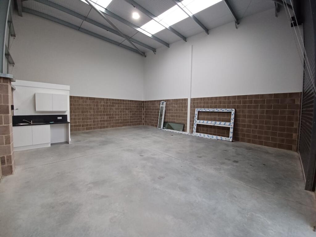 Additional image 5 of Unit 6 Westcroft Business Park, Wimborne, BH21 6FQ