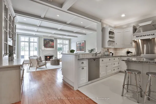 Additional image 10 of 259 Inglewood Dr