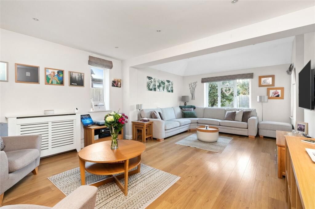 Additional image 3 of Sea Road, East Preston, Littlehampton, West Sussex, BN16