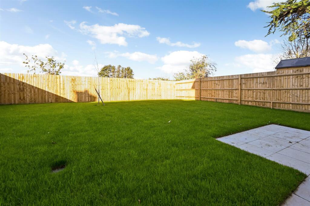 Additional image 21 of 8 The Steddles, Yapton