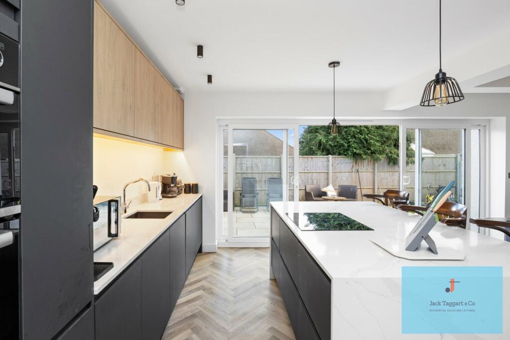 Additional image 6 of Hamilton Road, Lancing, BN15