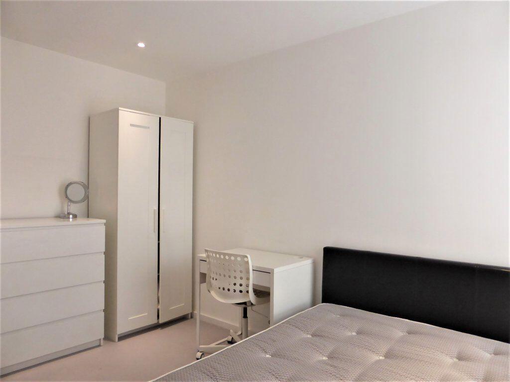 Additional image 5 of Embankment House - P1714