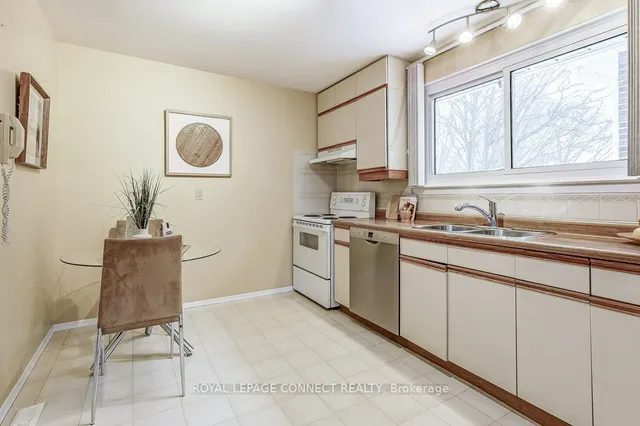 Additional image 15 of 19 Rodarick Dr