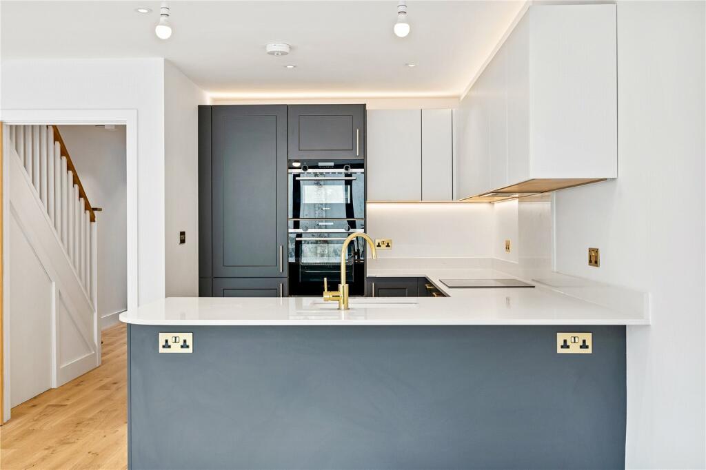 Additional image 24 of The Mews @ Howard Terrace, Brighton, BN1