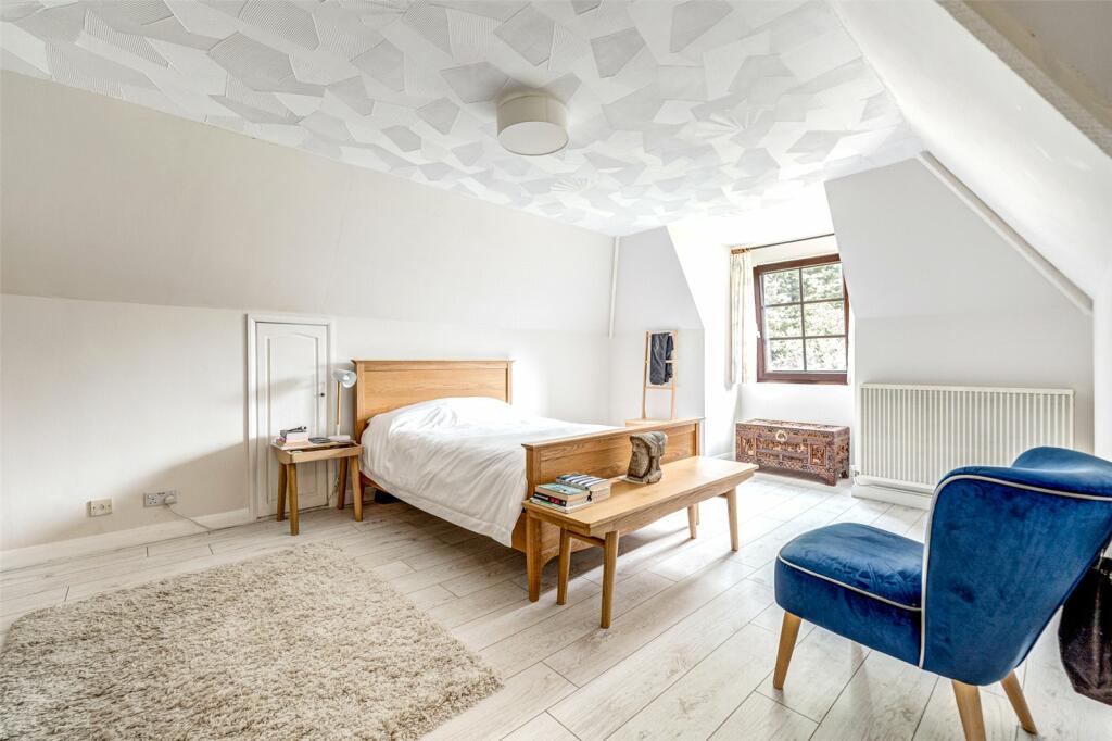 Additional image 11 of Toddington Lane, Littlehampton, West Sussex, BN17