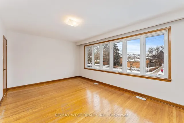 Additional image 18 of 56 Summitcrest Dr