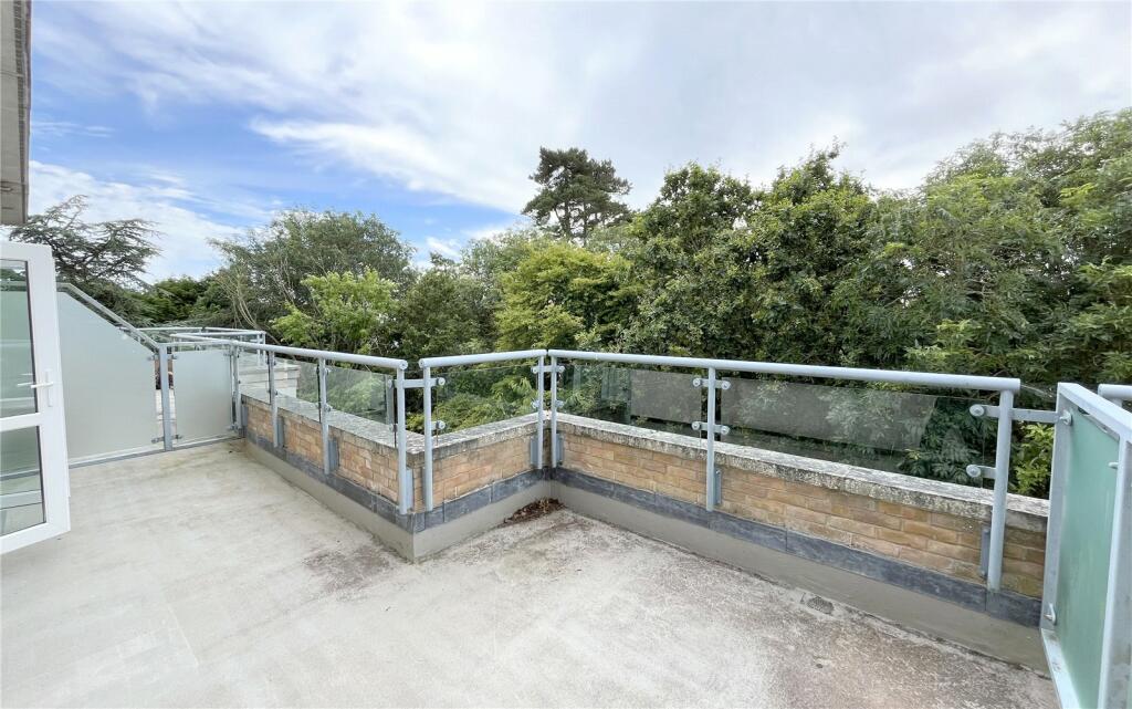 Additional image 2 of Wortley Road, Highcliffe, Christchurch, Dorset, BH23