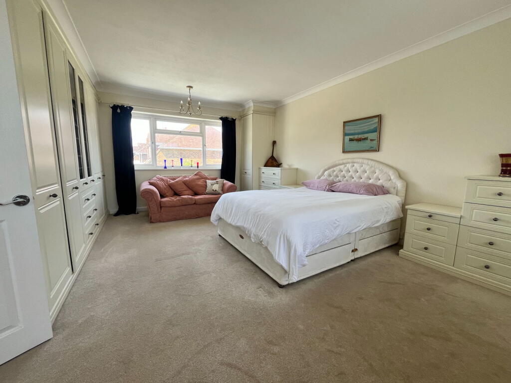 Additional image 3 of Oval Waye, South Ferring, West Sussex, BN12