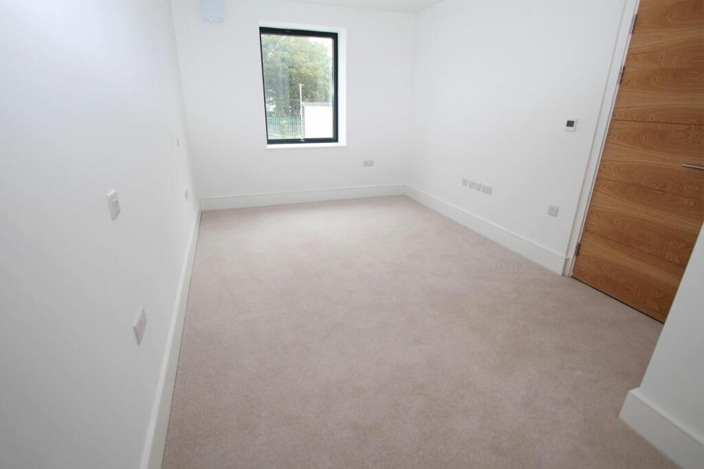 Additional image 6 of Caxton House, Ham Road, Shoreham-by-Sea