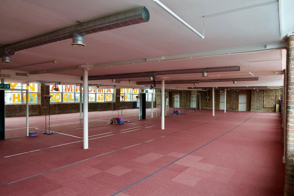 Additional image 3 of Unit 9 Hove Business Centre, Fonthill Road, Hove, Sussex. BN3 6HA