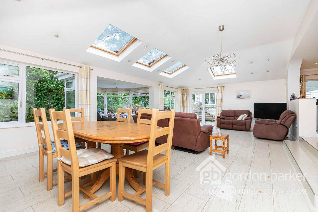 Additional image 17 of Woodside Close, Ferndown, Dorset, BH22