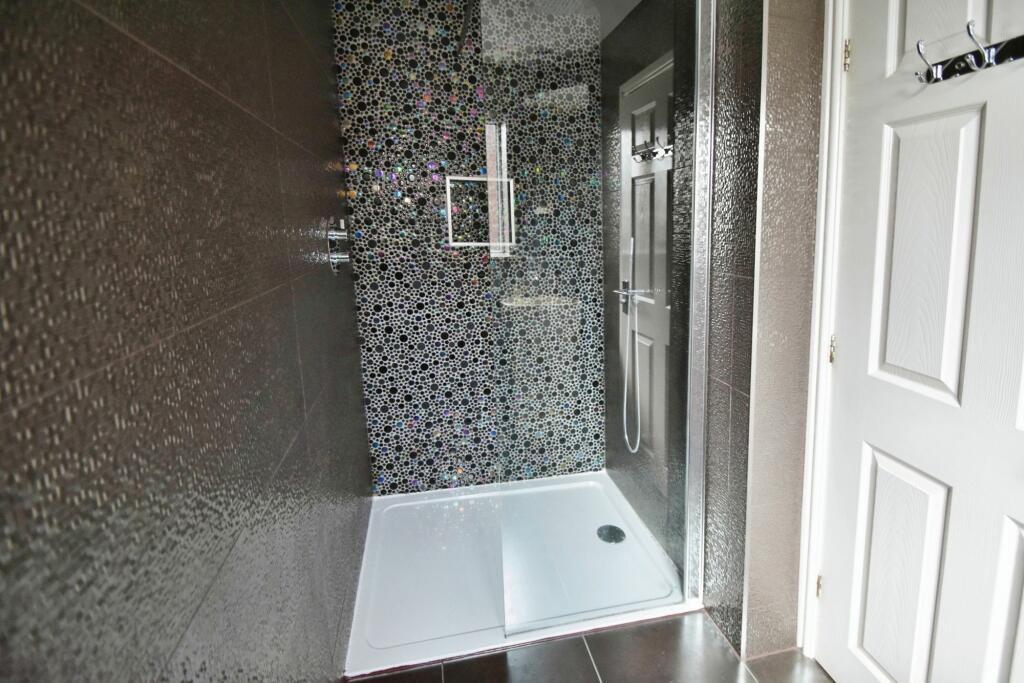 Additional image 28 of Castle Hey Close, Bury, BL9