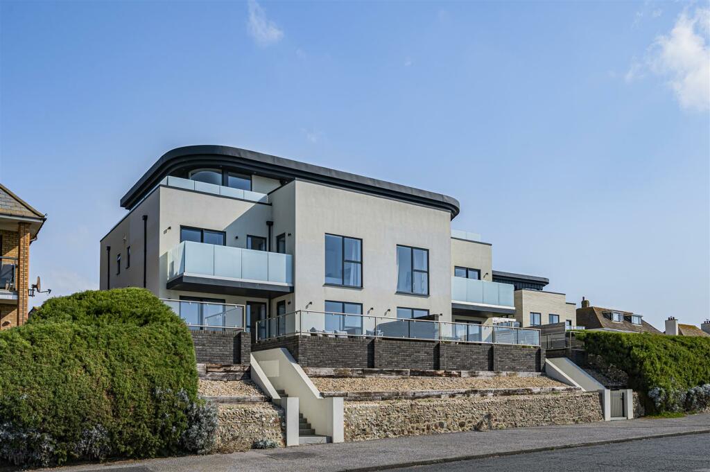 Additional image 12 of Claremont Road