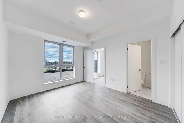 Additional image 20 of 2433 Dufferin St Unit 811