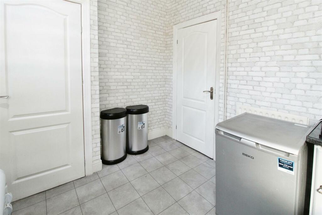 Additional image 6 of Chislehurst Place, Bradford, BD5 0PH