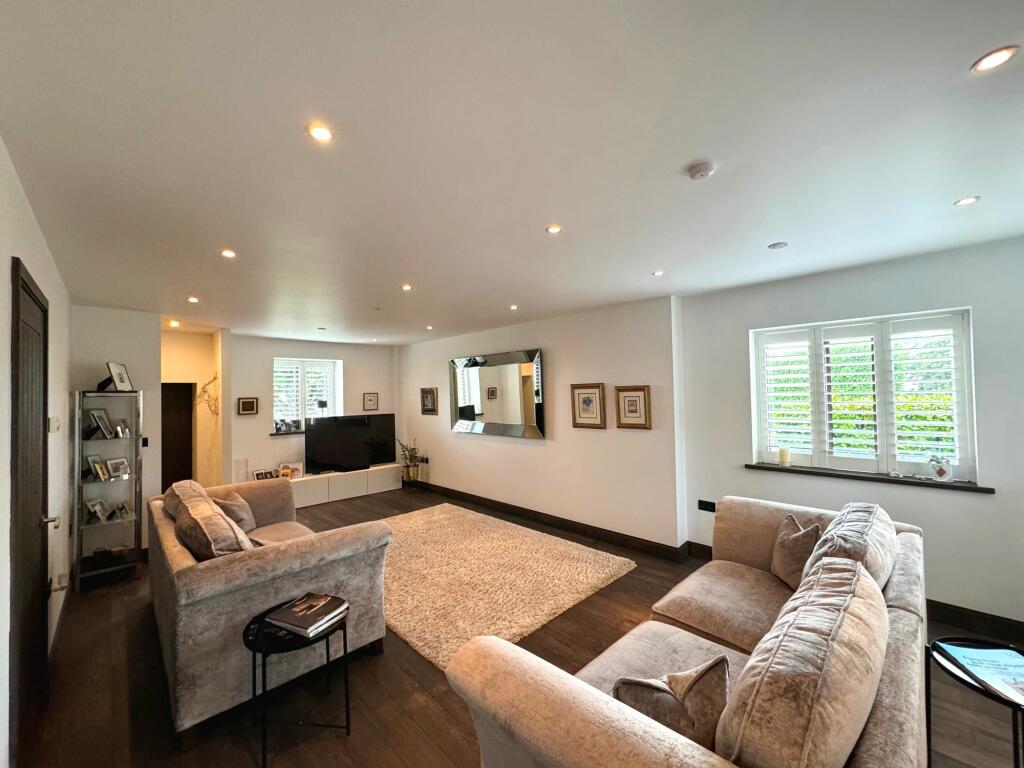 Additional image 53 of Oak Cottage, Top O'th Knotts Farm, off Tottington Rd, Harwood BL2