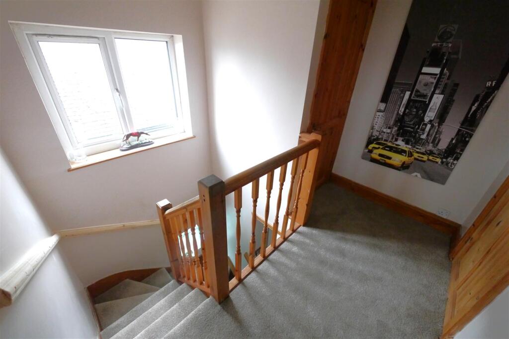 Additional image 11 of Gleton Avenue, Hove