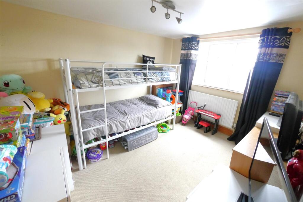 Additional image 12 of Gleton Avenue, Hove