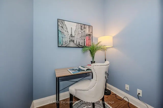 Additional image 9 of 1185 The Queensway Unit 112