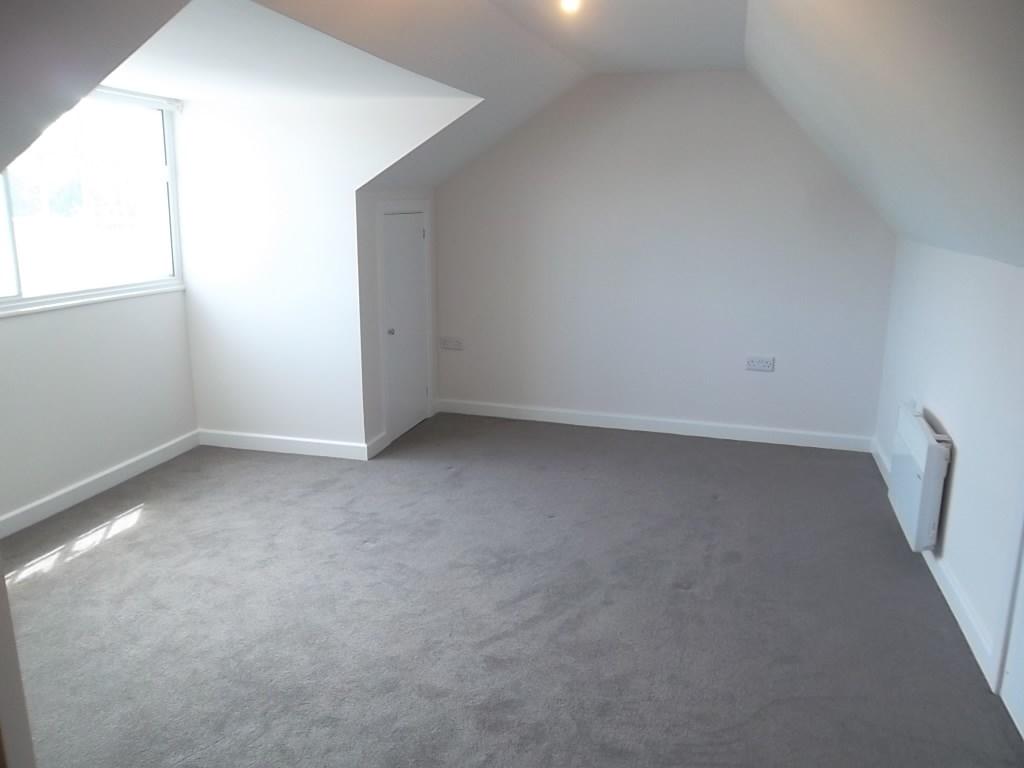 Additional image 4 of Flat 1, 6a Church Street, Christchurch, Dorset, BH23