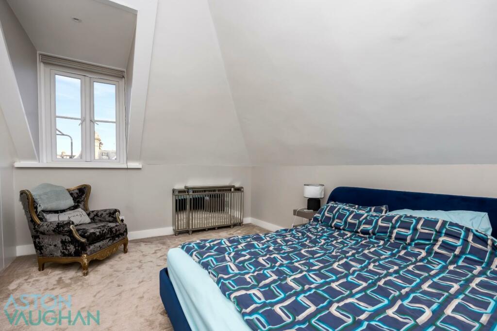 Additional image 14 of Grand Avenue, Hove