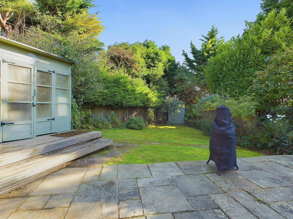 Additional image 21 of Edward Close, Hove, BN3 6WJ