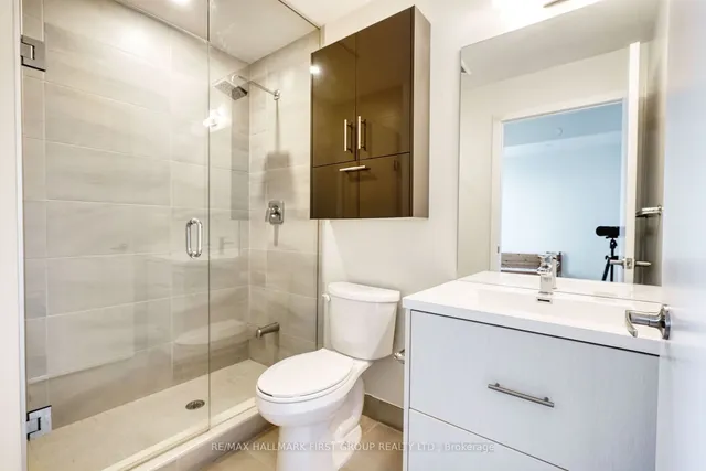 Additional image 18 of 188 Fairview Mall Dr Unit 1015