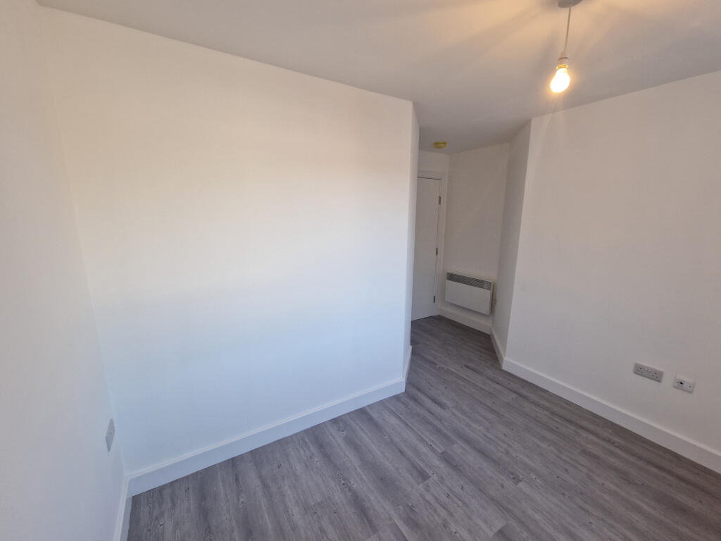 Additional image 11 of Bingley Rd, Bradford, West Yorkshire, BD9