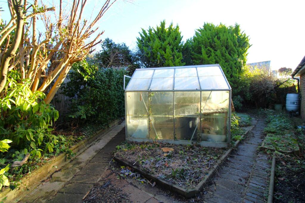 Additional image 7 of Whiteways Close, Littlehampton