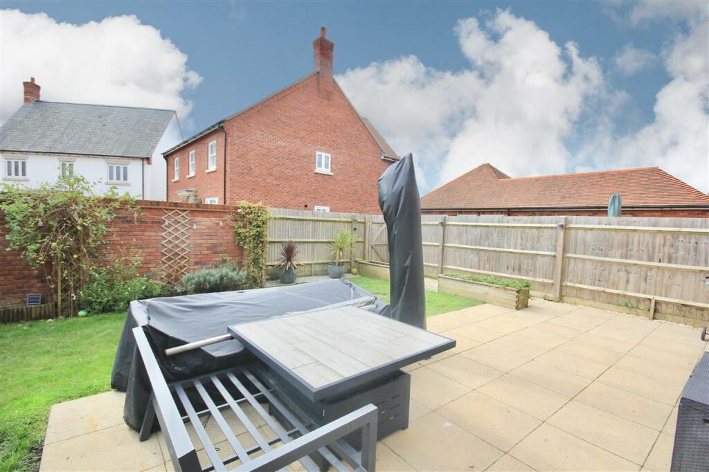 Additional image 29 of Constance Road, Wimborne