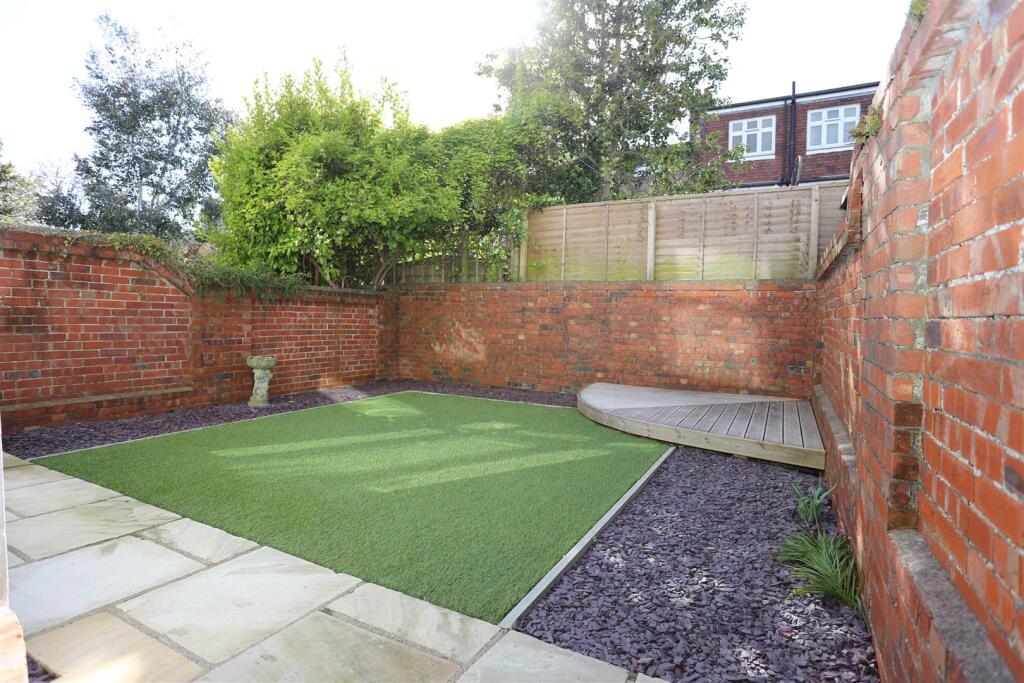 Additional image 10 of Glendale Road, Hove