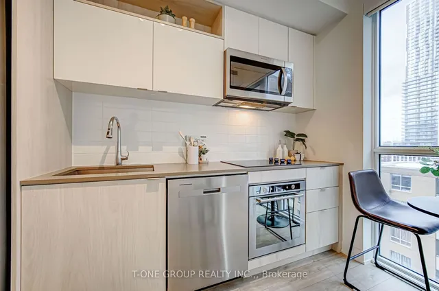 Additional image 10 of 100 Dalhousie St Unit 905