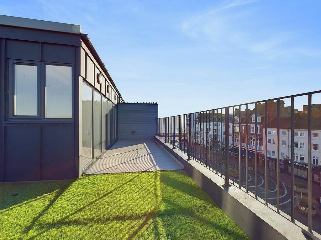 Additional image 16 of Oceanview Heights, Montague Place, Worthing, BN11 3FU