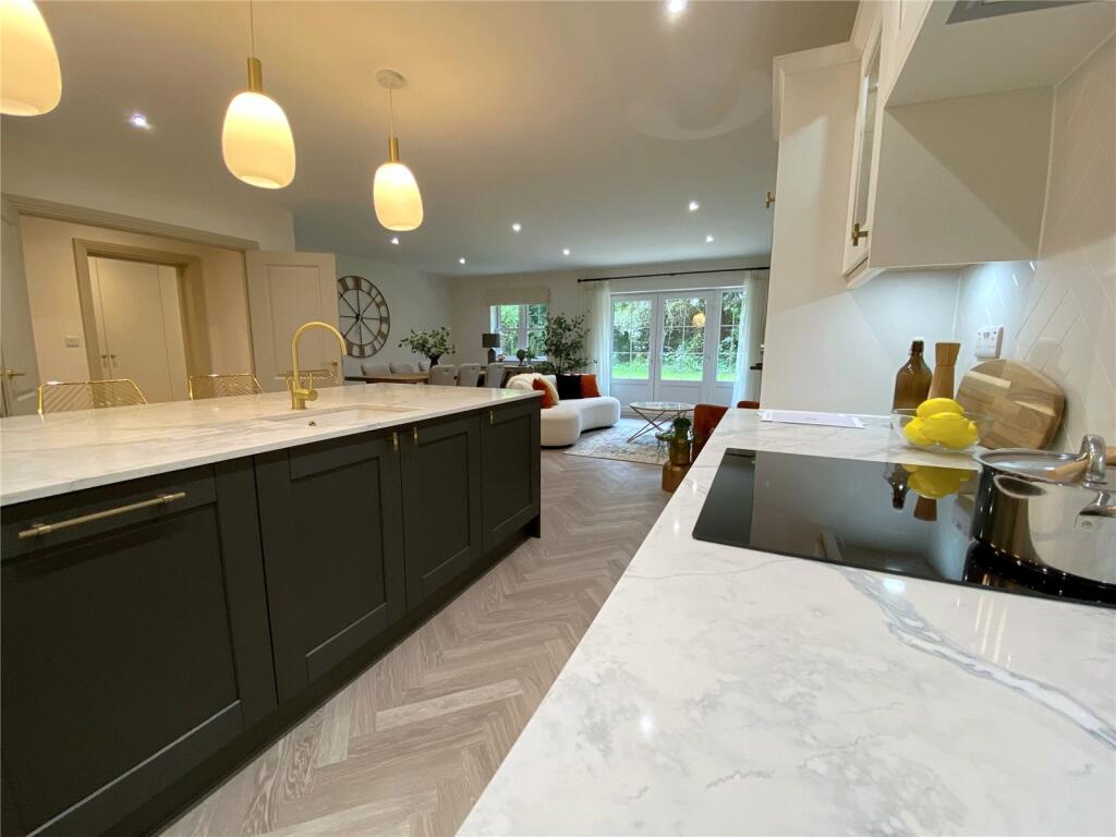 Additional image 17 of Chewton Farm Road, Walkford, Christchurch, Dorset, BH23