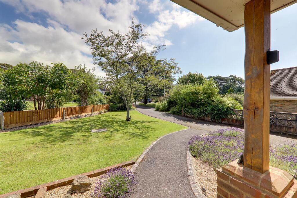 Additional image 26 of Furzeholme, High Salvington, Worthing, BN13 3BS