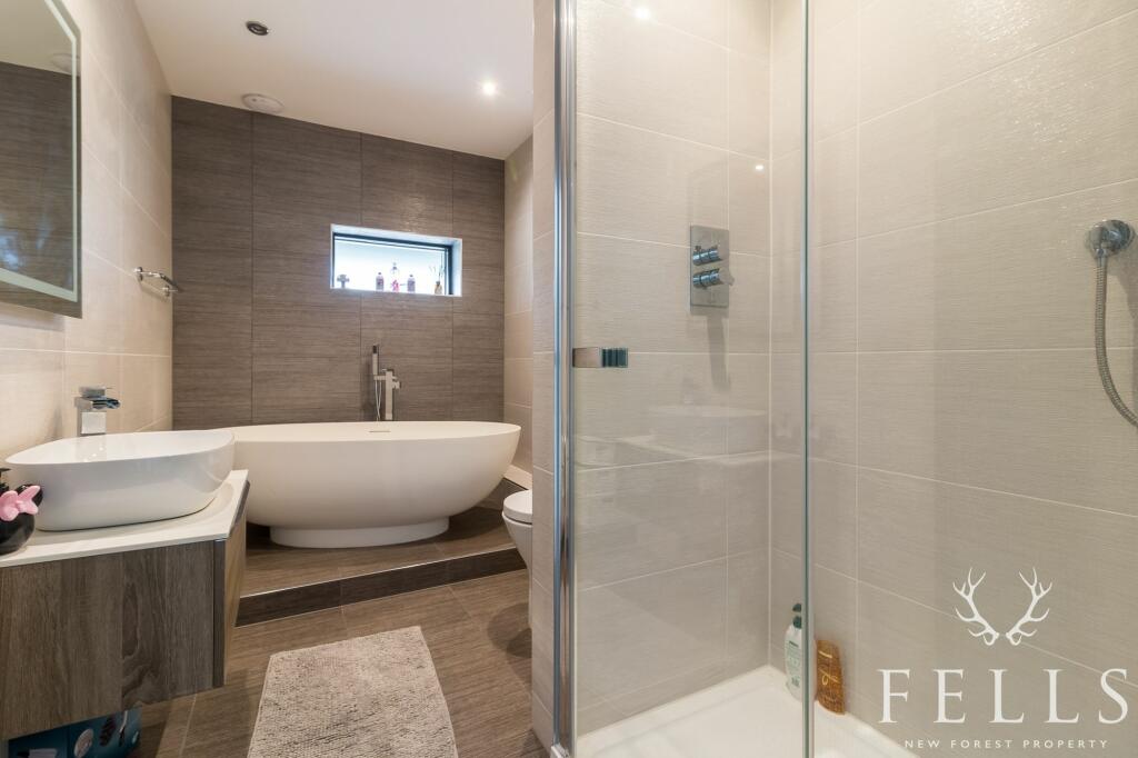 Additional image 23 of Avon Avenue, Avon Castle, Ringwood